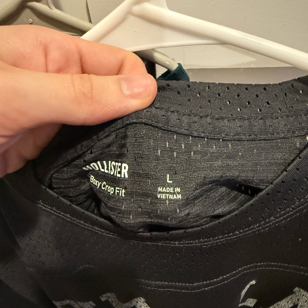 Hollister Jersey Bundle - Picture 4 of 4